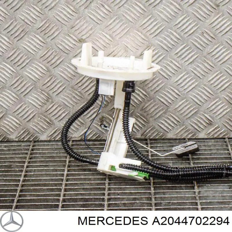 A2044702294 Mercedes модуль паливного насосу, з датчиком рівня палива
