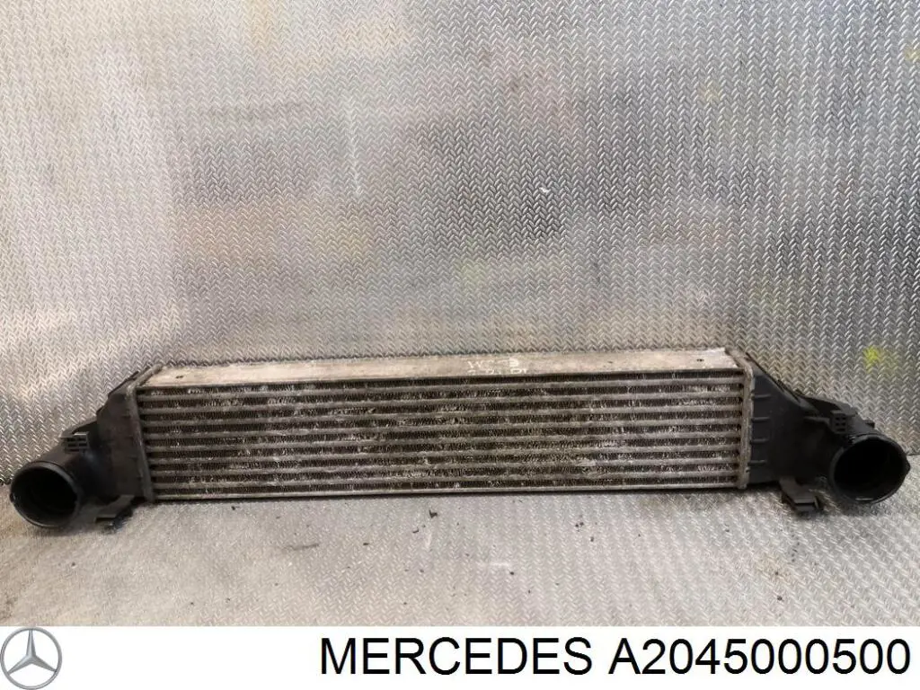 Купити A2045000500 Mercedes Радіатор интеркуллера