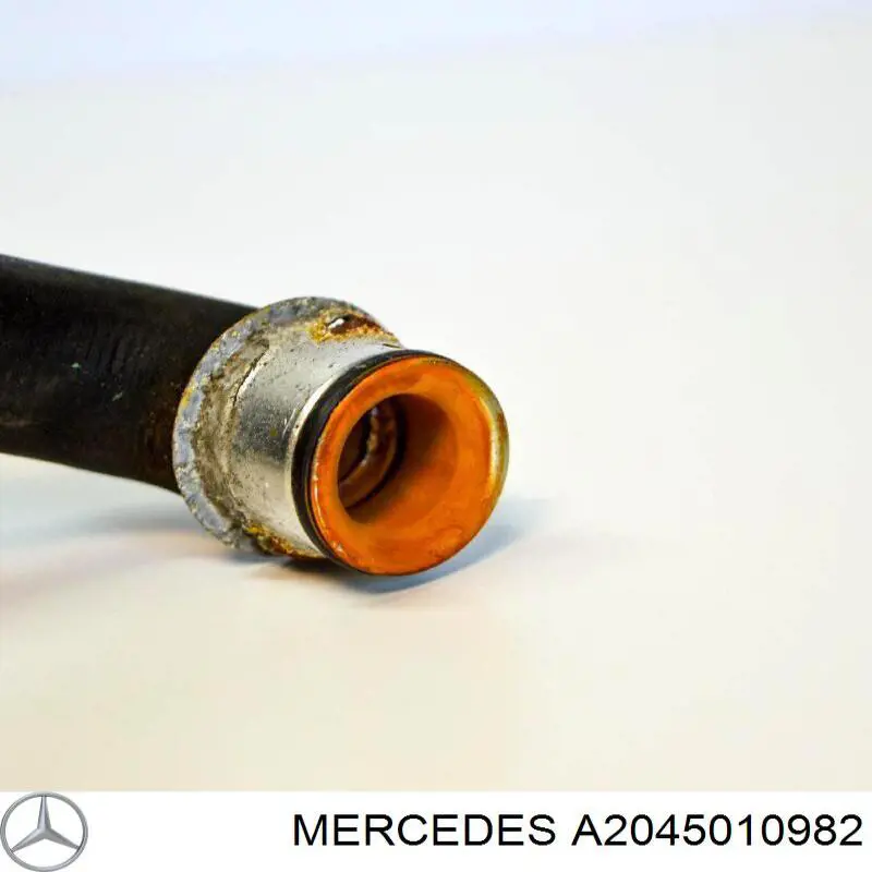 A2045010982 Mercedes Шланг розширювального бачка, нижній