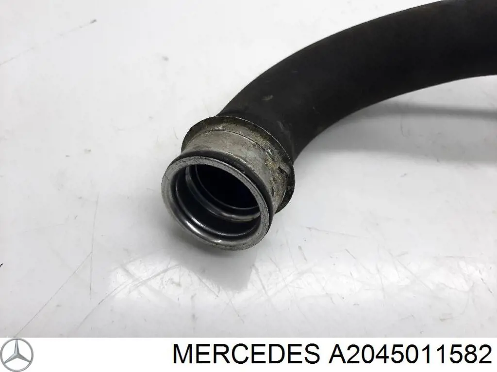 Шланги системи охолодження Mercedes A2045011582