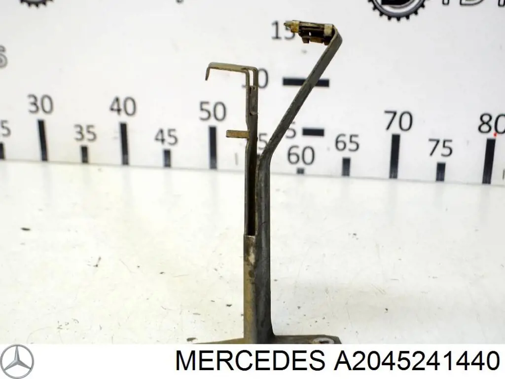  Mercedes A2045241440 ціна, від 9.84 USD