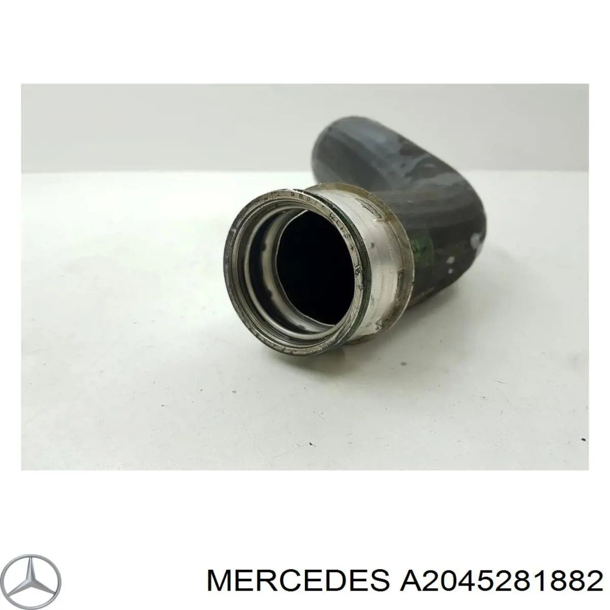 Шланг/патрубок интеркуллера Mercedes A2045281882 ціна, від 36.70 USD