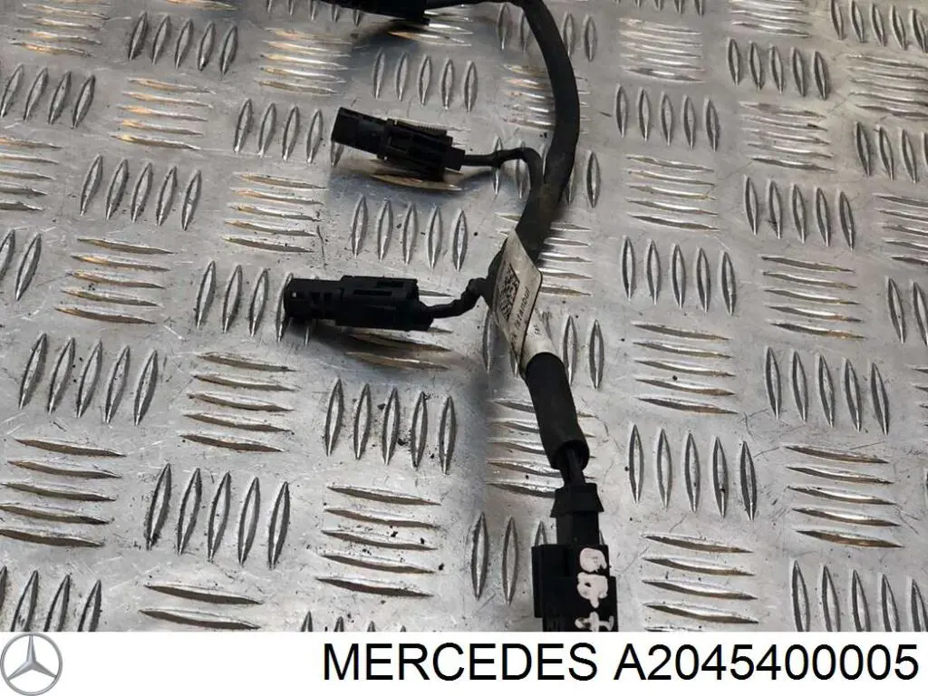  Mercedes A2045400005