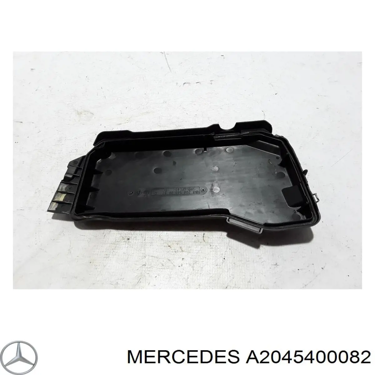 Кришка блока запобіжників Mercedes A2045400082 ціна, від 14.94 USD