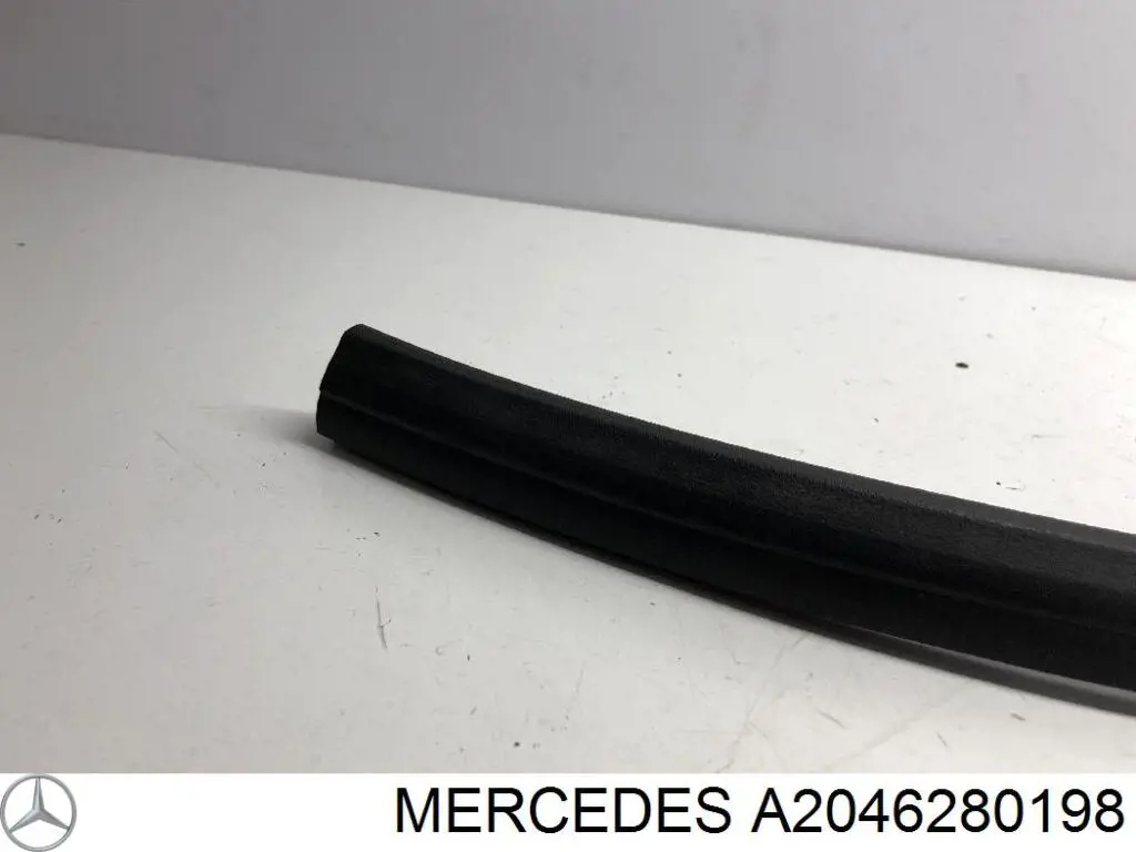 A2046280198 Mercedes 