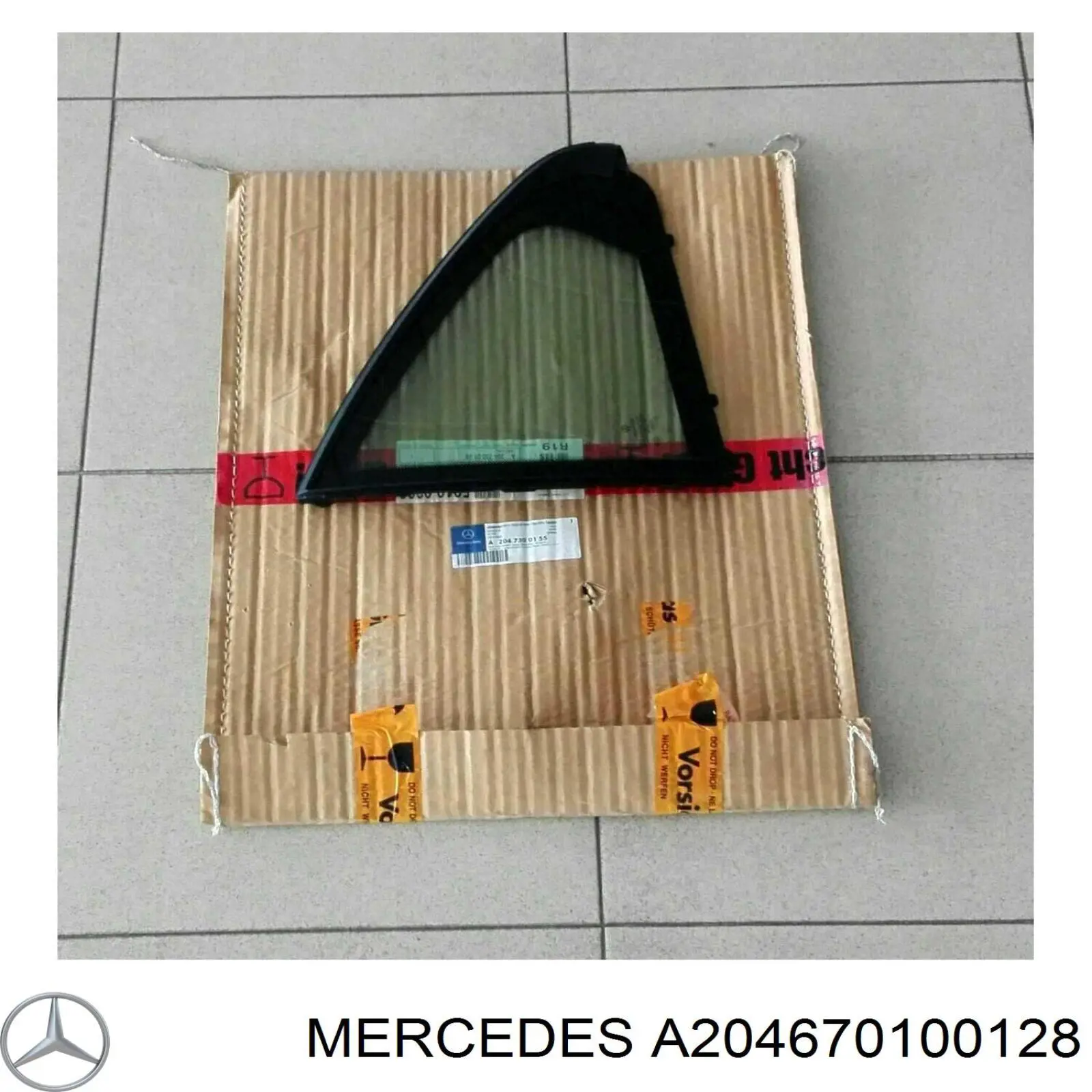 Купити A2046701001 Mercedes Вікно вітрове
