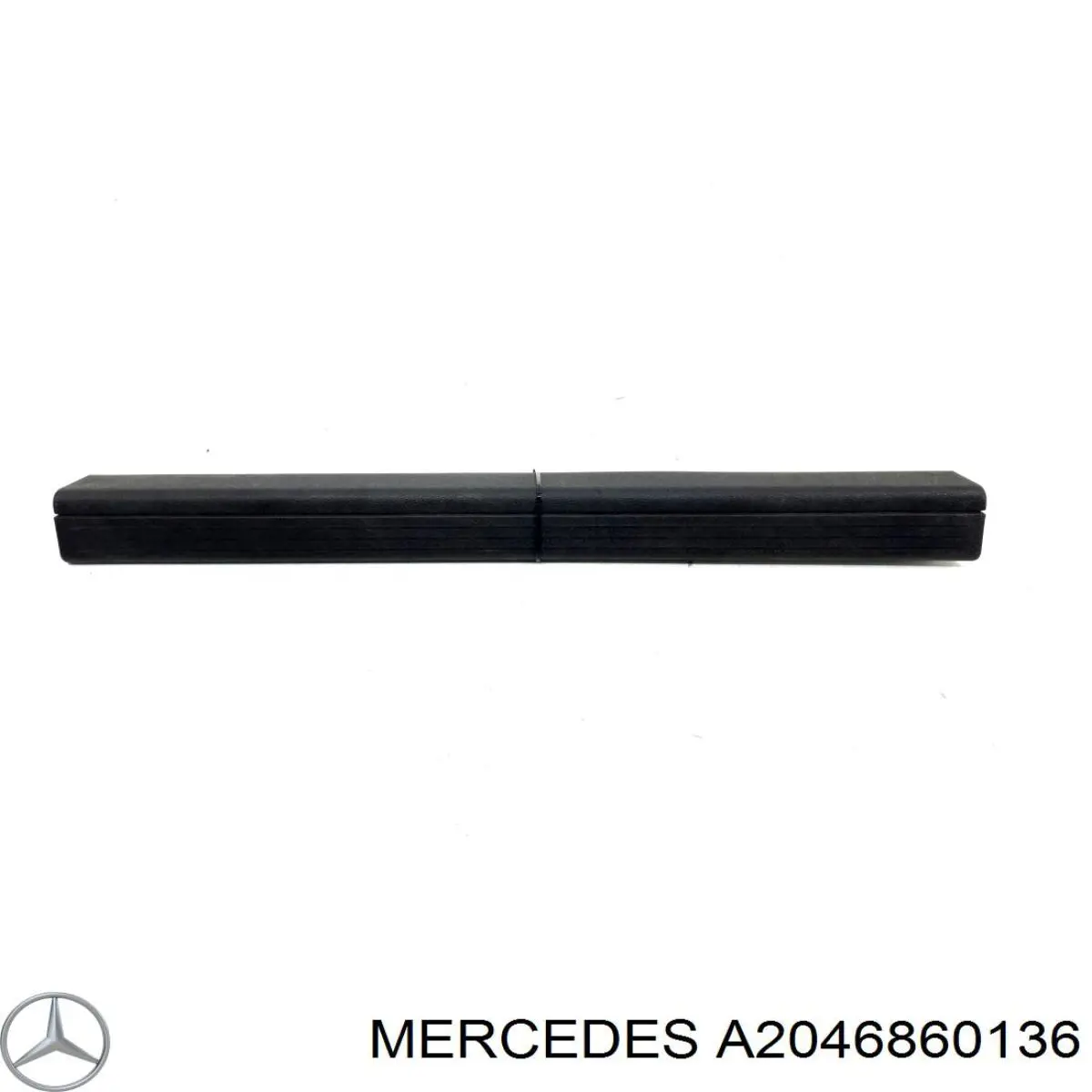 Накладка дверного порогу внутрішня, передня ліва Mercedes A2046860136 ціна, від 10.14 USD