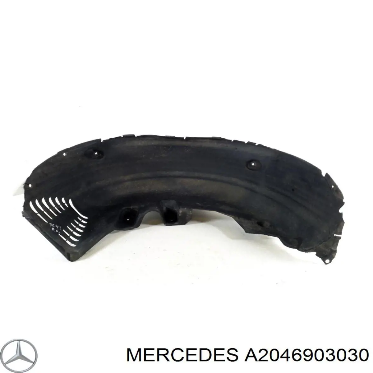 A2046903030 Mercedes Дверцята бензобака