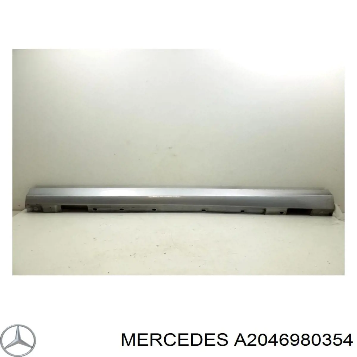 Накладка зовнішня (молдинг) порога, лівий Mercedes A2046980354 ціна, від 53.67 USD