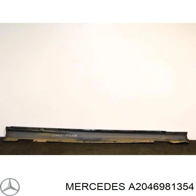  2046981354 Mercedes