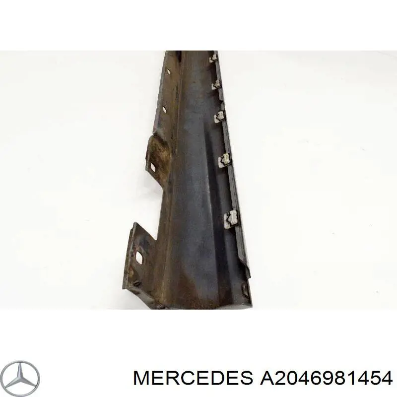 Купити A2046981454 Mercedes Накладка зовнішня (молдинг) порога, правий