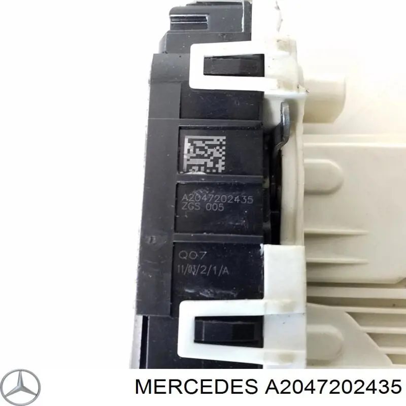 A2047202435 Mercedes Замок двері правої передньої