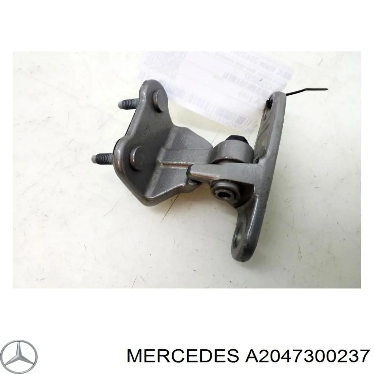 Дверний шарнір задній правий Mercedes A2047301137 ціна, від 12.42 USD