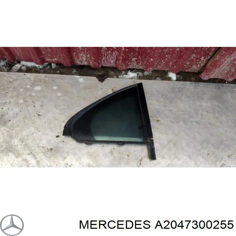 Задня кватирка права Mercedes A2047300255 ціна, від 561.25 UAH
