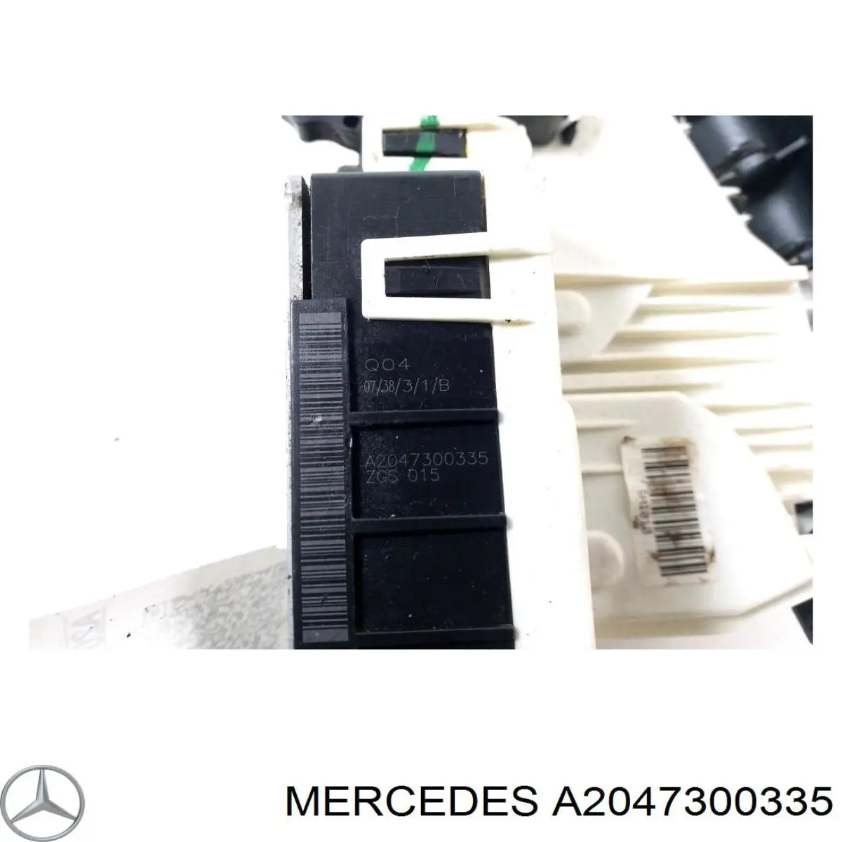 Купити A2047300335 Mercedes Замок задньої двері, лівої