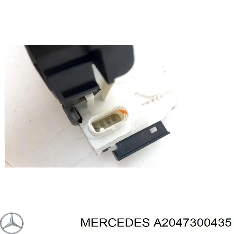 Замок задньої дверї, правої A2047300435 Mercedes