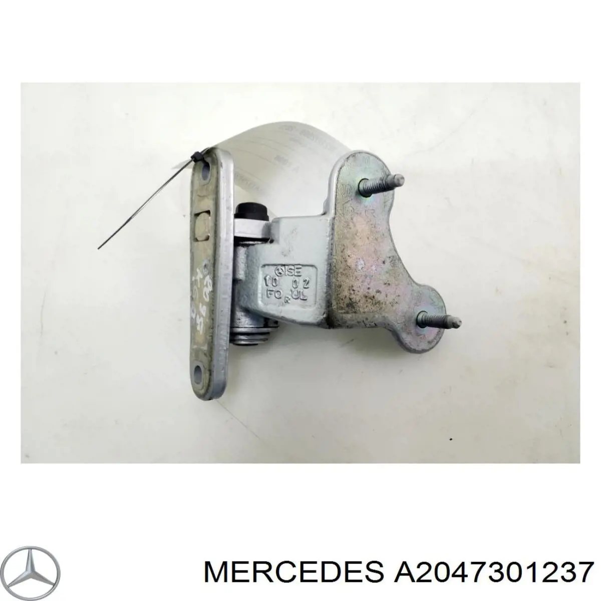 Петля заднтої двері, лівої A2047301237 Mercedes