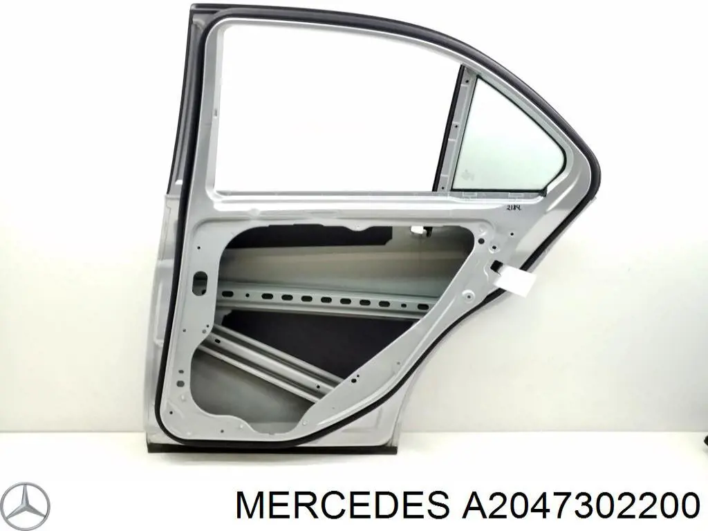 Двері задні, праві Mercedes A2047302200 ціна, від 145.67 USD