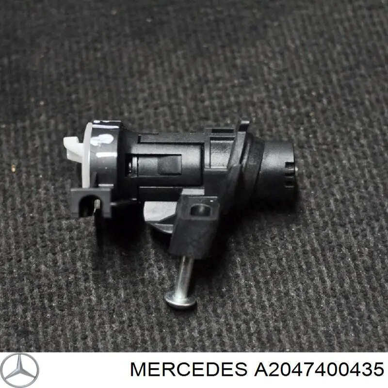 Замок багажника A2047400435 Mercedes