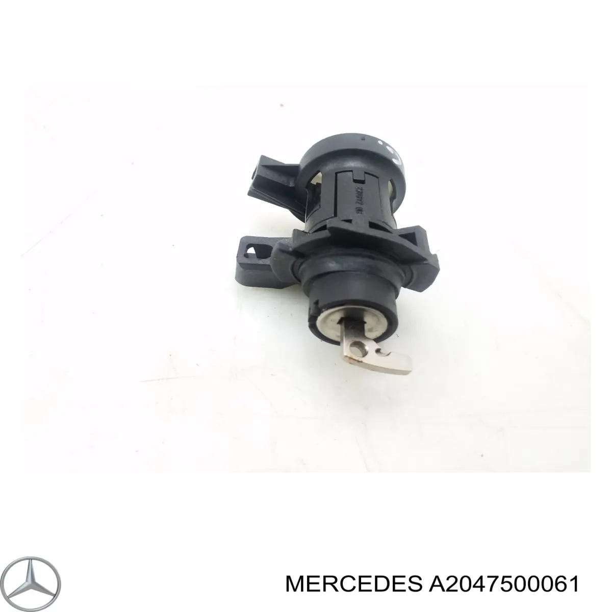  Mercedes A2047500061