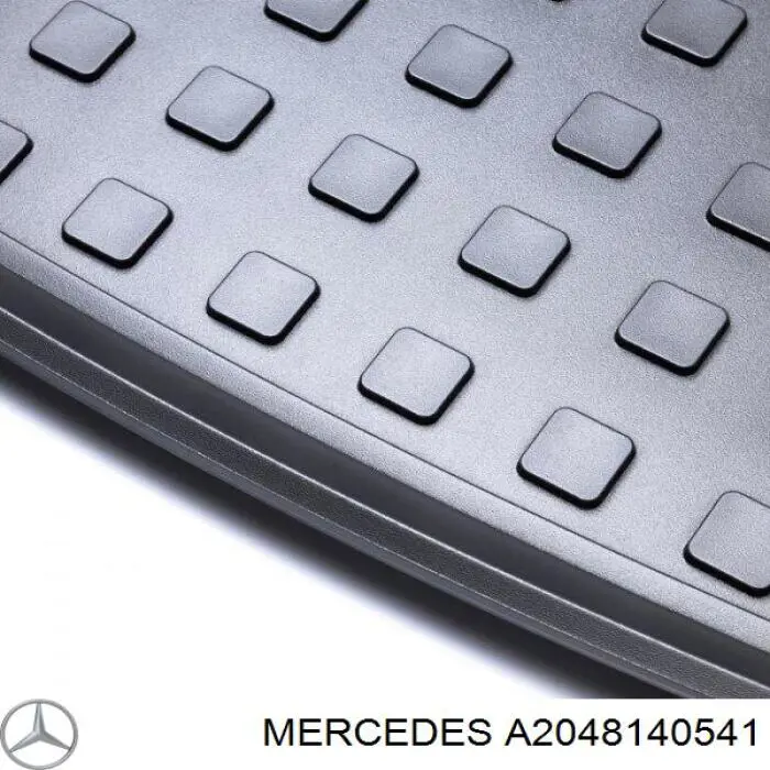 A2048140541 Mercedes Задній килимок в багажник