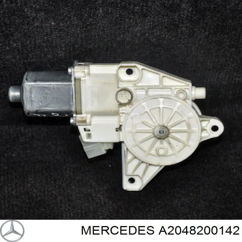 Купити A2048200142 Mercedes Двигун склопідіймача двері передньої, лівої