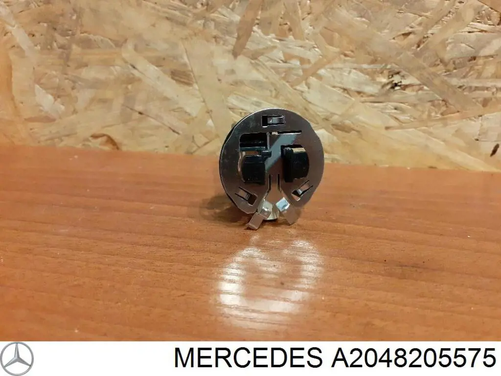 Купити A2048205575 Mercedes Антена