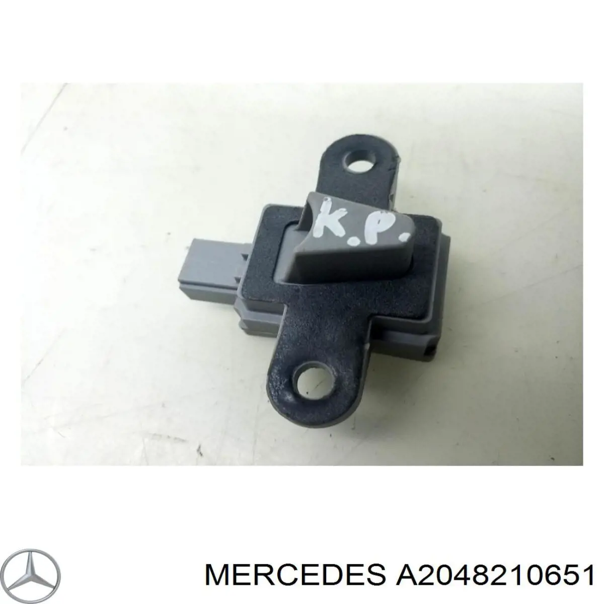  Mercedes A2048210651 ціна, від 8.26 USD