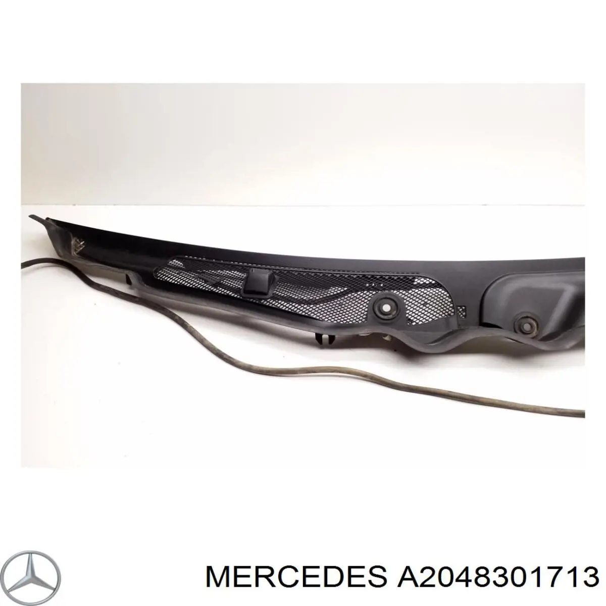 Водостік лобового скла, жабо Mercedes A2048303213 ціна, від 25.31 USD