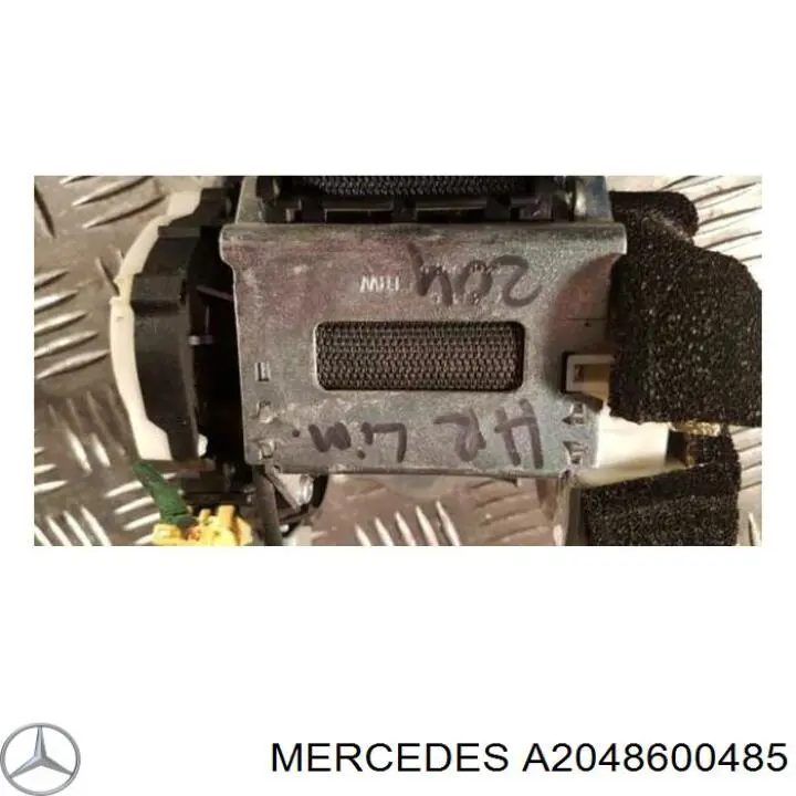 Пасок безпеки задній правий Mercedes A2048600485 ціна, від 41.48 USD