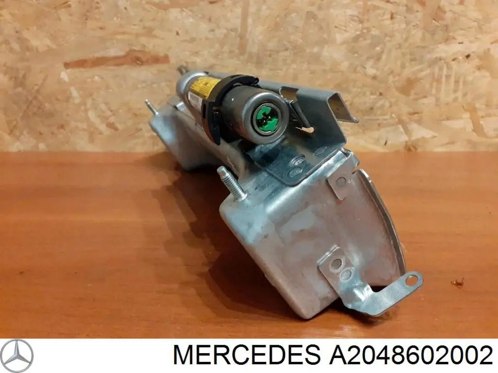 A2048602002 Mercedes Подушка безпеки, водійська, AIRBAG, захисту колін