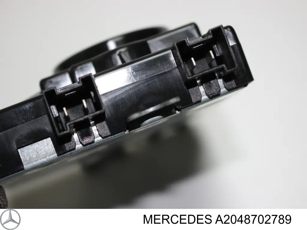 Купити A2048702789 Mercedes 