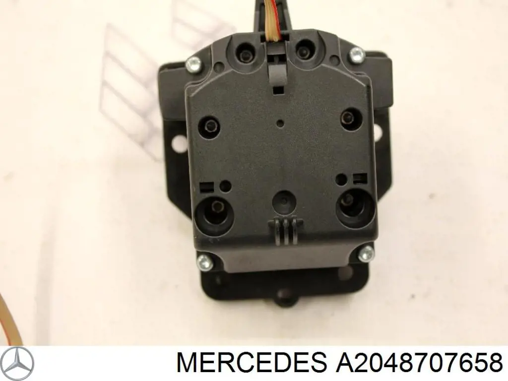 A2048707658 Mercedes Багатофункціональний джойстик керування