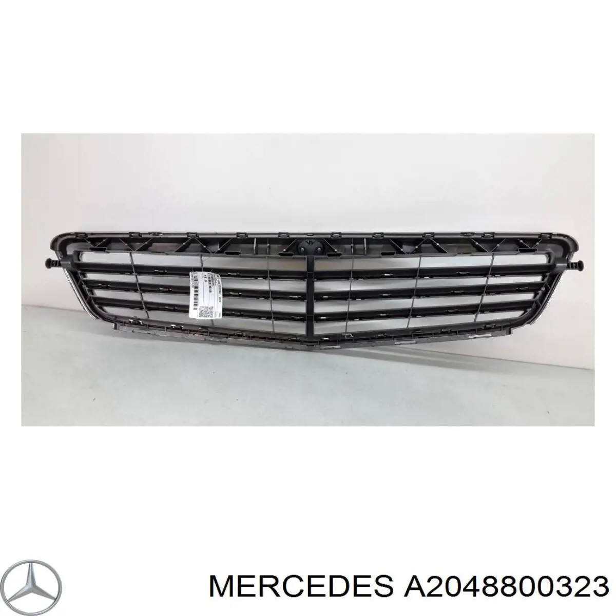 Решітка радіатора A2048800323 Mercedes