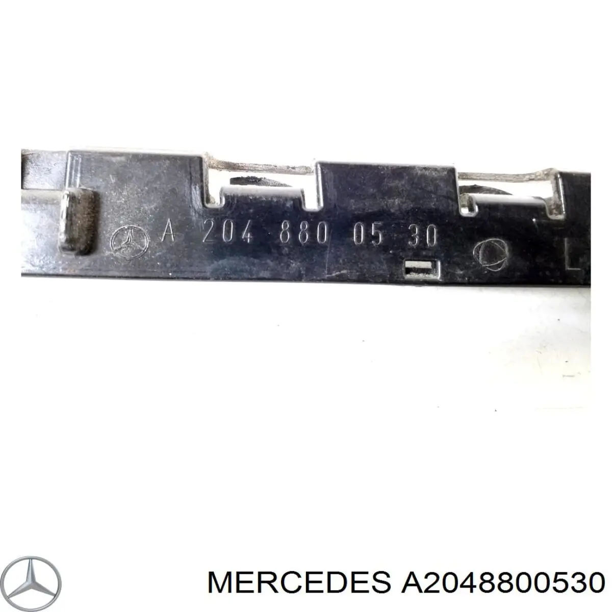 Направляюча заднього бампера, ліва Mercedes A2048800530
