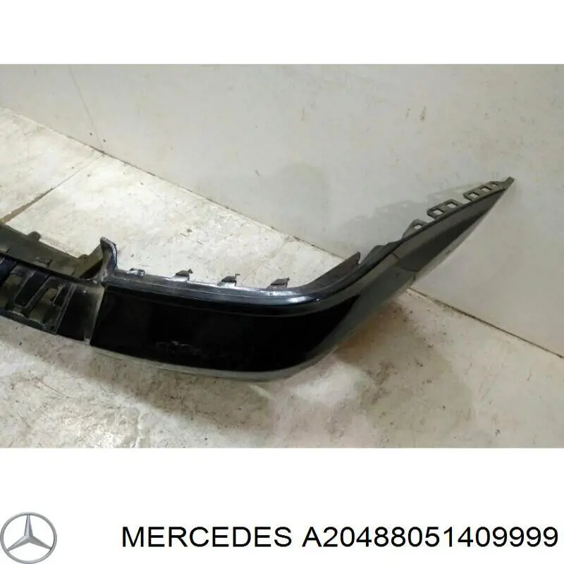 Кожух бампера заднього Mercedes A20488051409999 ціна, від 346.94 USD
