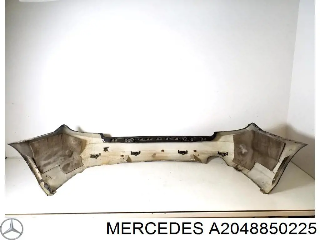Задній бампер A2048850225 Mercedes