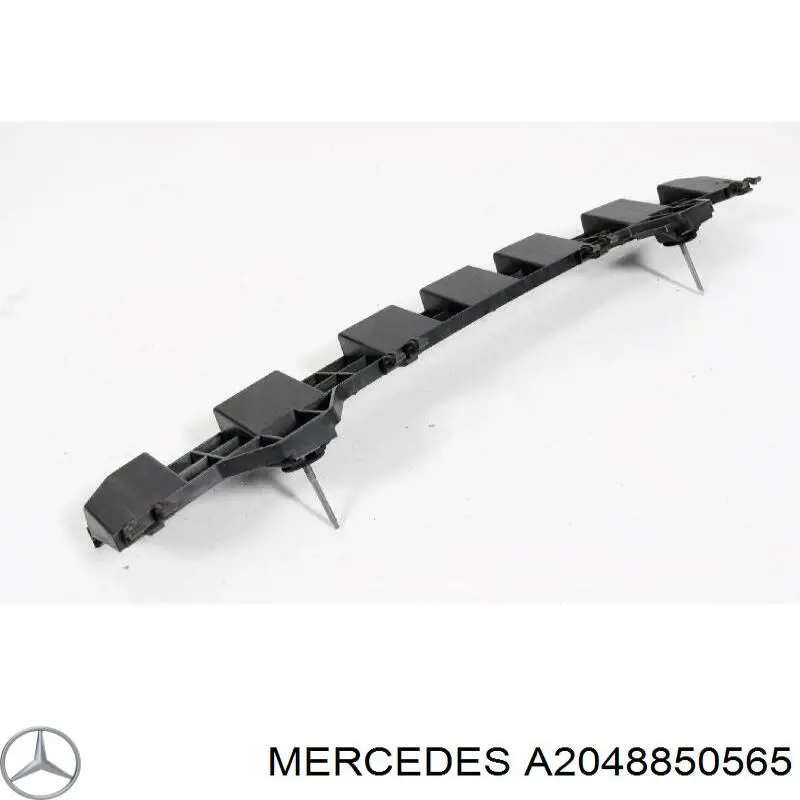 Купити A2048850565 Mercedes Кронштейн бампера заднього, центральний