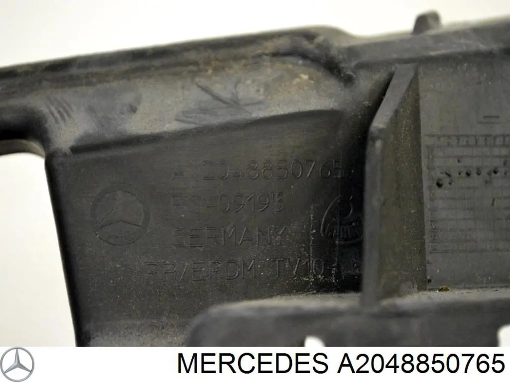 Кріплення бампера Mercedes A2048850765 ціна, від 19.00 USD
