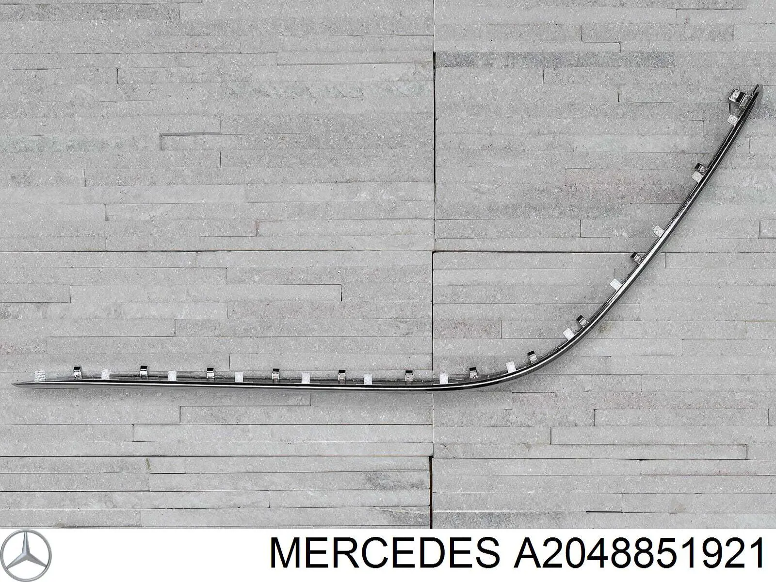 Купити A2048851921 Mercedes Молдинг заднього бампера, лівий