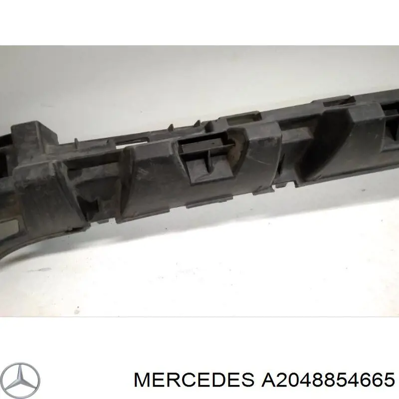 Кронштейн бампера переднього, центральний Mercedes A2048854665 ціна, від 14.09 USD