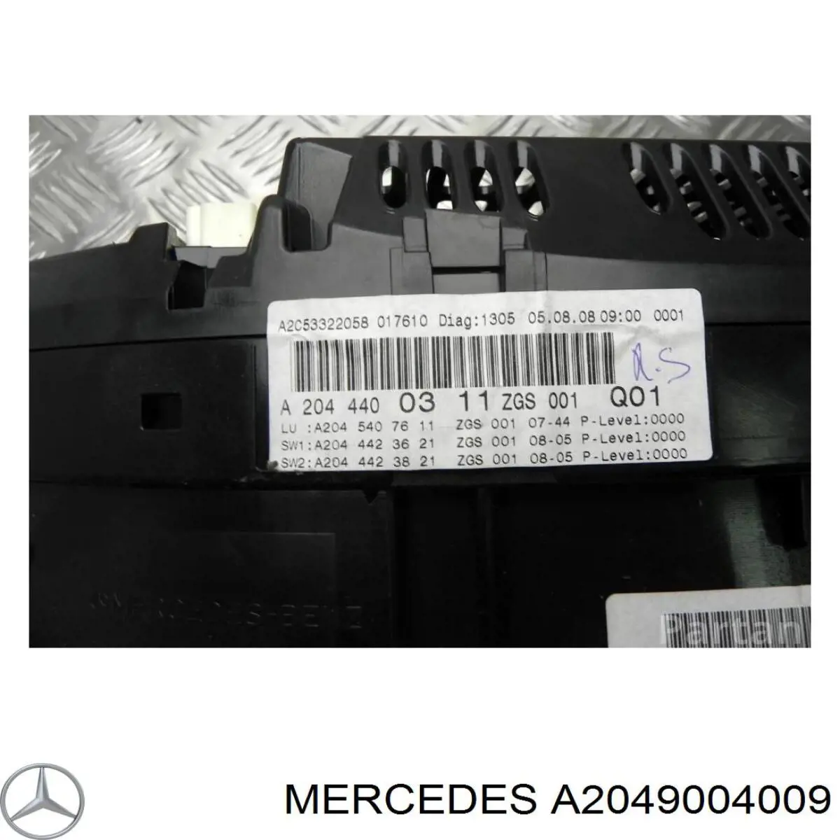 A2049004009 Mercedes Щиток приладів додатковий