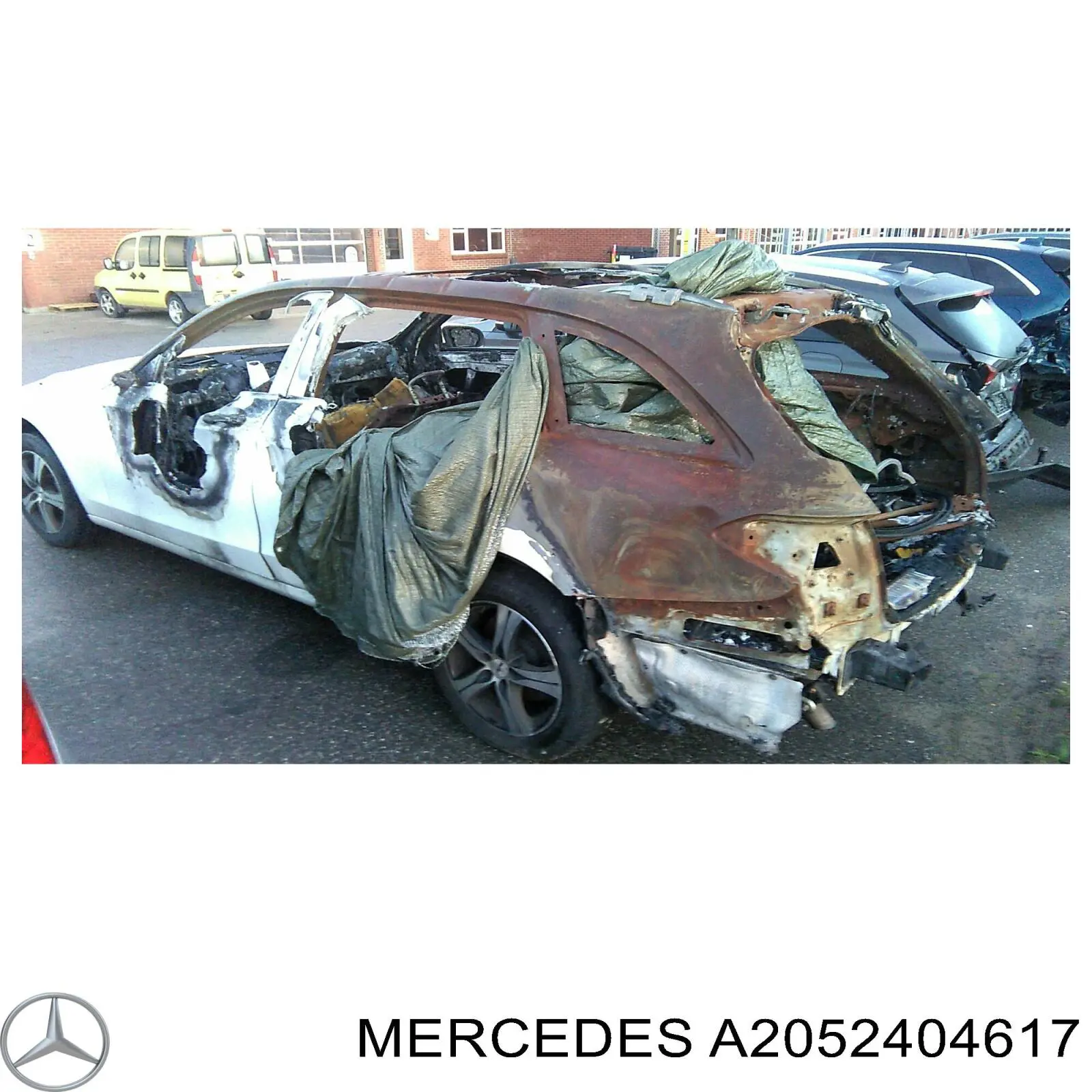 Права подушка двигуна Mercedes A2052404617 ціна, від 61.48 USD