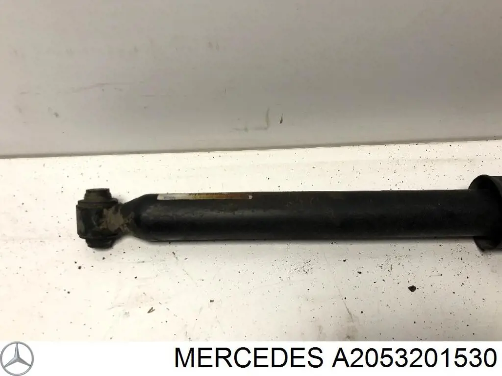 Амортизатор задній A2053201530 Mercedes