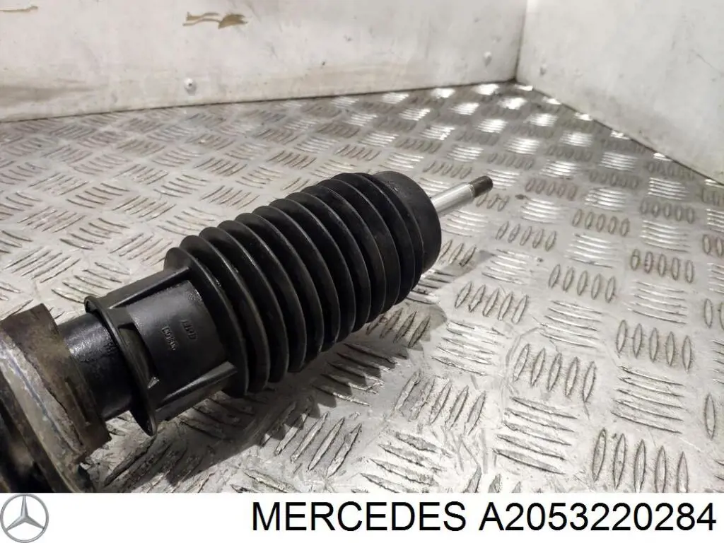  Mercedes A205322028464 ціна, від 44.51 USD