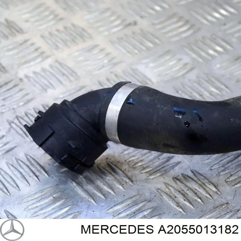 Шланг/патрубок радіатора охолодження, верхній A2055013182 Mercedes