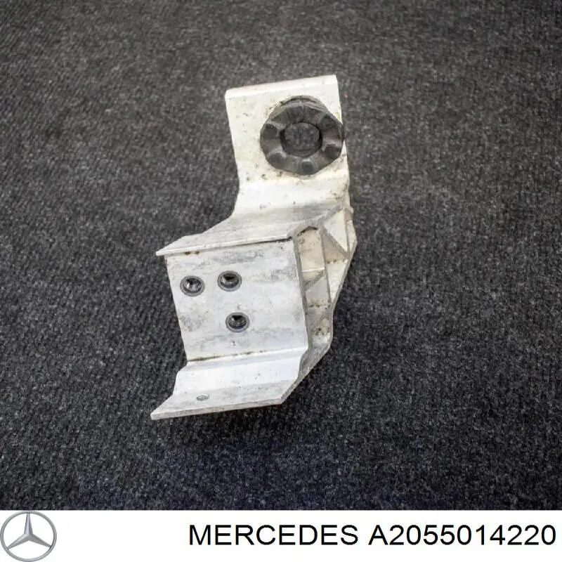 Кронштейн радіатора нижній Mercedes A2055014220 ціна, від 28.22 USD