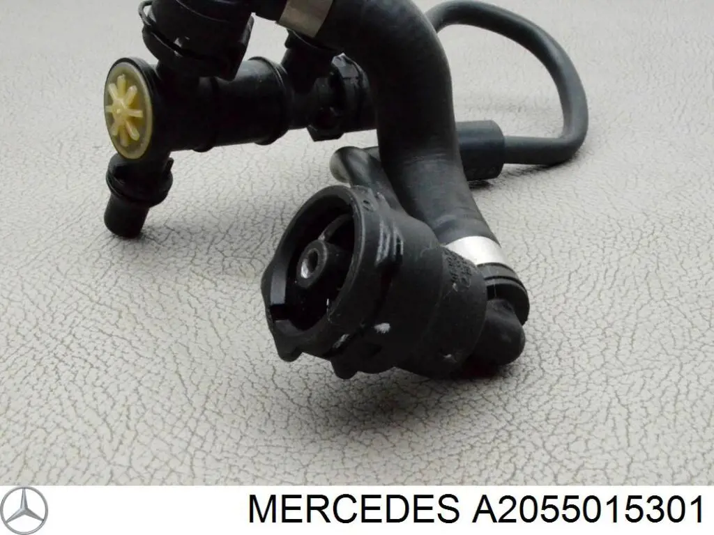 Купити A2055015301 Mercedes Шланг розширювального бачка, верхній