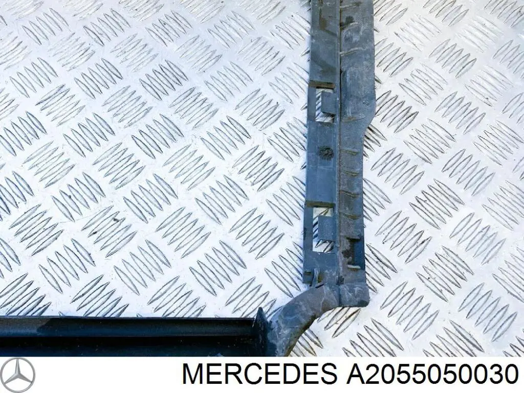 Повітропровід радіатора A2055050030 Mercedes