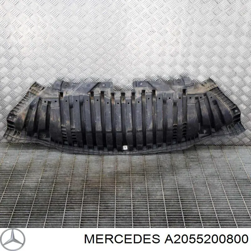 Захист двигуна передній A2055200800 Mercedes